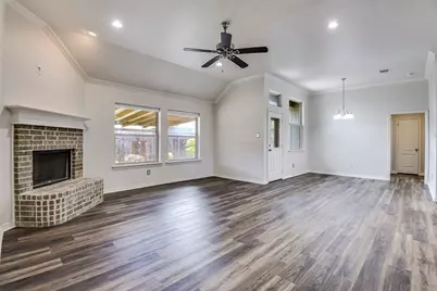 102 Monarch Court, Waxahachie, TX 75165 - Photo 5