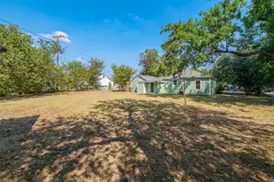 102 San Saba Ave, Benbrook, TX 76126 - Photo 23