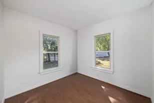 102 San Saba Ave, Benbrook, TX 76126 - Photo 13