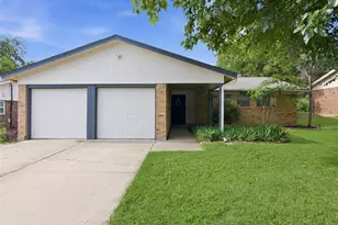 6017 Blueridge Dr, Watauga, TX 76148 - Photo 7