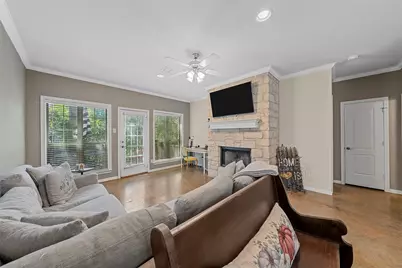 2823 Savannah Court, Waco, TX 76710 - Photo 5