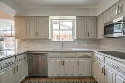 2910 Glasgow Drive, Arlington, TX 76015 - Photo 11