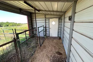 5562 County Rd 1037, Celeste, TX 75423 - Photo 33