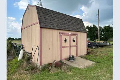 5562 County Road 1037, Celeste, TX 75423 - Photo 31
