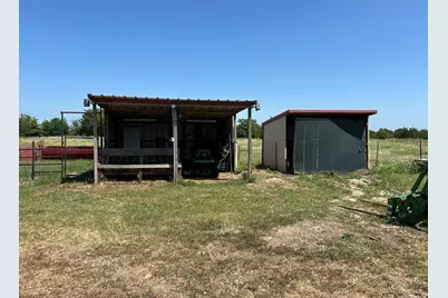 5562 County Road 1037, Celeste, TX 75423 - Photo 35