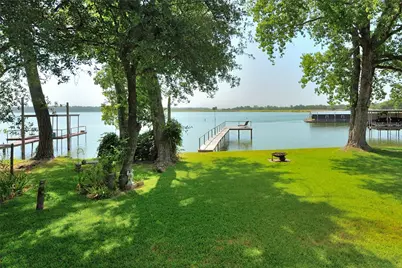 130 Marina View Court, Weatherford, TX 76087 - Photo 25