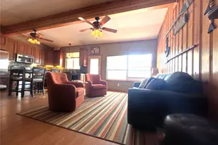 130 Marina View Ct, Weatherford, TX 76087 - Photo 5