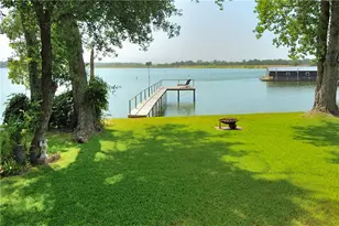 130 Marina View Ct, Weatherford, TX 76087 - Photo 25