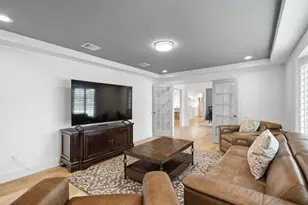 4416 Laren Ln, Dallas, TX 75244 - Photo 7
