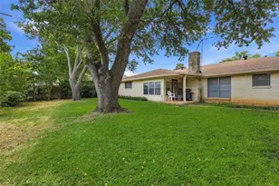 809 Donna Dr, Hurst, TX 76053 - Photo 35