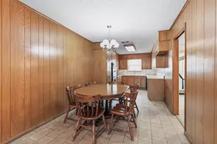809 Donna Dr, Hurst, TX 76053 - Photo 15