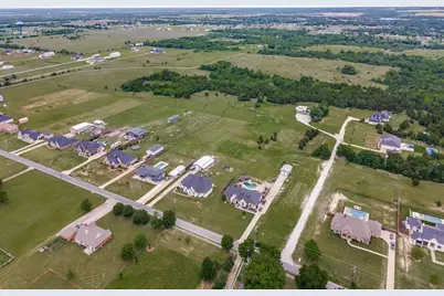 2181 Bledsoe Road, Gunter, TX 75058 - Photo 7
