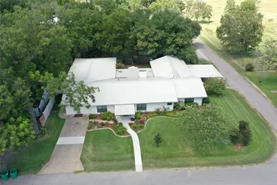 403 N Hall Street, Fairfield, TX 75840 - Photo 27