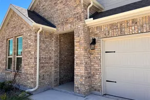 11240 Aspen Trl, Aubrey, TX 76227 - Photo 3