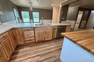 1810 Hwy 570, Eastland, TX 76448 - Photo 17