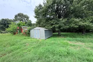 942 Rs County Road 2110, Emory, TX 75440 - Photo 7