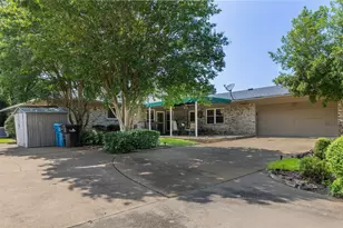 804 Holland Dr, Denison, TX 75020 - Photo 33
