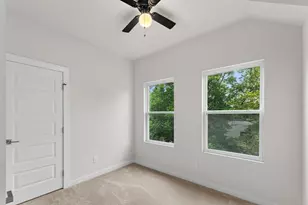 2428 Saint Clair Dr, Dallas, TX 75215 - Photo 29