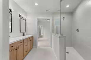 2428 Saint Clair Dr, Dallas, TX 75215 - Photo 25