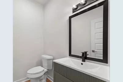 2428 Saint Clair Drive, Dallas, TX 75215 - Photo 13