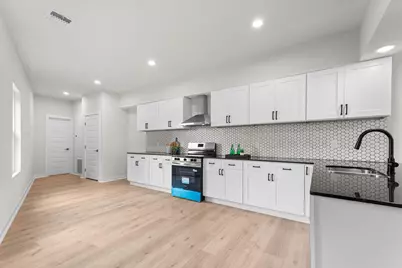 2428 Saint Clair Drive, Dallas, TX 75215 - Photo 11