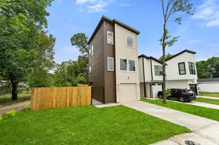 2428 Saint Clair Dr, Dallas, TX 75215 - Photo 3