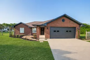1341 Carlo Dr, Princeton, TX 75407 - Photo 3