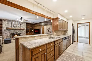 6007 Forestcreek Ct, Arlington, TX 76016 - Photo 13