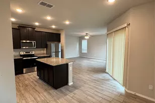 6033 Seguin Ct, Providence Village, TX 76227 - Photo 5