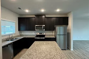 6033 Seguin Ct, Providence Village, TX 76227 - Photo 5