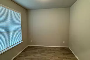 6033 Seguin Ct, Providence Village, TX 76227 - Photo 7