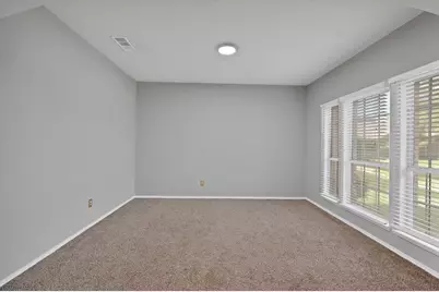 745 Woodridge Drive, DeSoto, TX 75115 - Photo 13