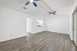 7825 Emerald Hills Way, North Richland Hills, TX 76180 - Photo 5