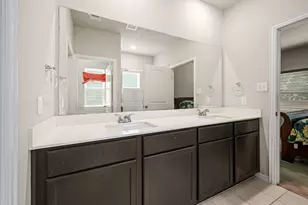 913 Sayle, Greenville, TX 75401 - Photo 25