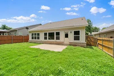 913 Sayle, Greenville, TX 75401 - Photo 33