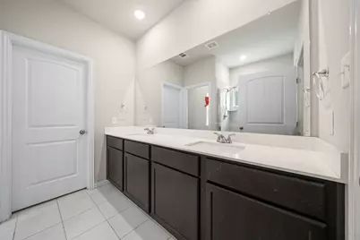 913 Sayle, Greenville, TX 75401 - Photo 23