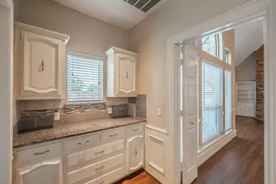 2002 Diamond Oaks Drive, Garland, TX 75044 - Photo 11