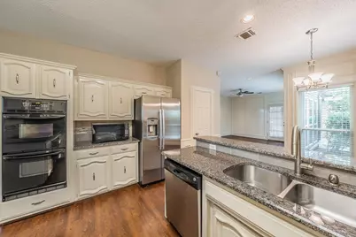 2002 Diamond Oaks Drive, Garland, TX 75044 - Photo 9
