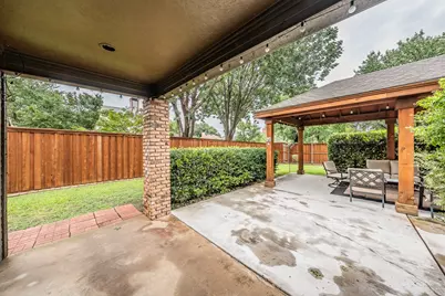 2002 Diamond Oaks Drive, Garland, TX 75044 - Photo 33