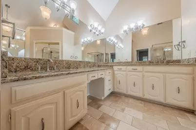 2002 Diamond Oaks Drive, Garland, TX 75044 - Photo 23