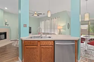 2608 Hilcroft Ave, Denton, TX 76210 - Photo 9