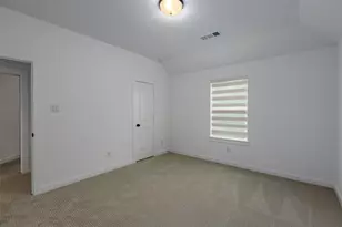 3113 Sir Judge Dr, Lewisville, TX 75056 - Photo 27