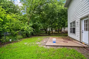 605 Wilcox St, McKinney, TX 75069 - Photo 25