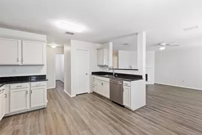 5073 Village Stone Court, Fort Worth, TX 76179 - Photo 7