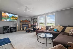 5909 Black Springs Ln, Joshua, TX 76058 - Photo 27