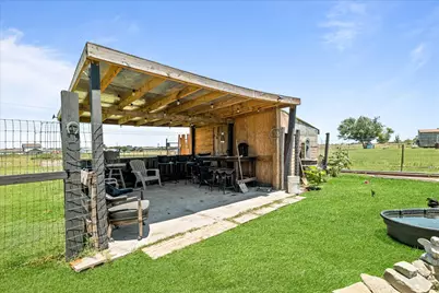 5909 Black Springs Lane, Joshua, TX 76058 - Photo 17