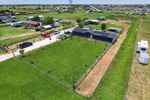 5909 Black Springs Ln, Joshua, TX 76058 - Photo 3