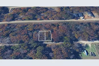 140 Pocahontas Street, Mabank, TX 75156 - Photo 1
