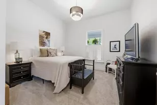 911 E Marvin Ave, Waxahachie, TX 75165 - Photo 21