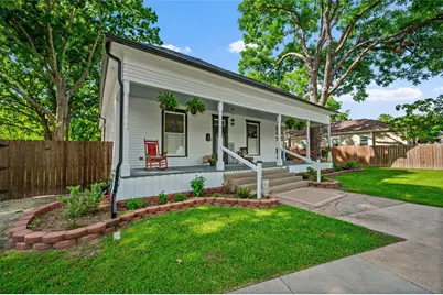 911 E Marvin Avenue, Waxahachie, TX 75165 - Photo 3